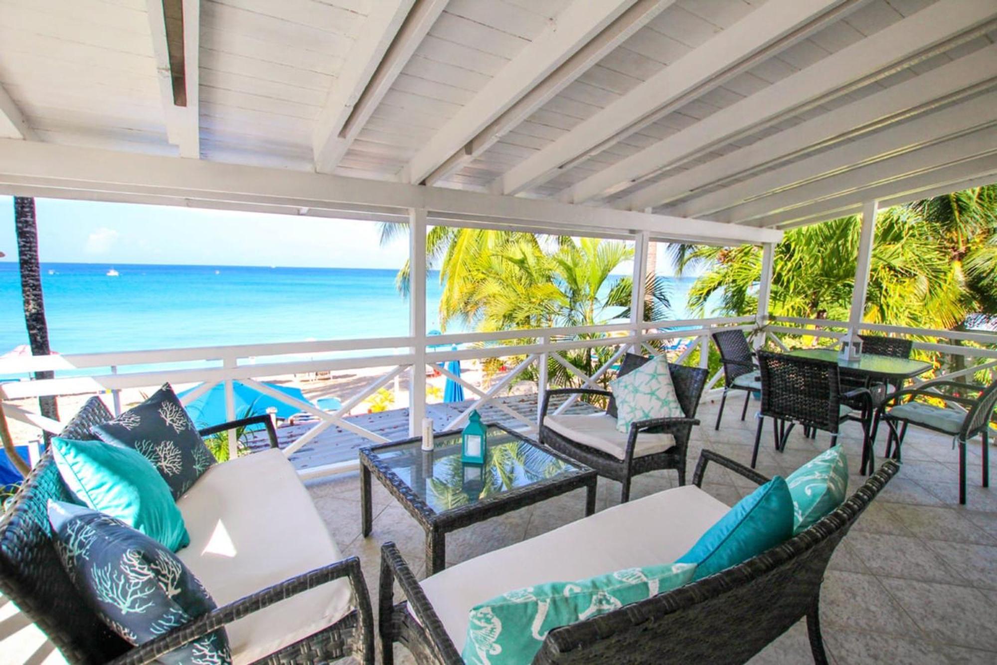 Bora Bora By Blue Sky Luxury Apartment Paynes Bay Стая снимка