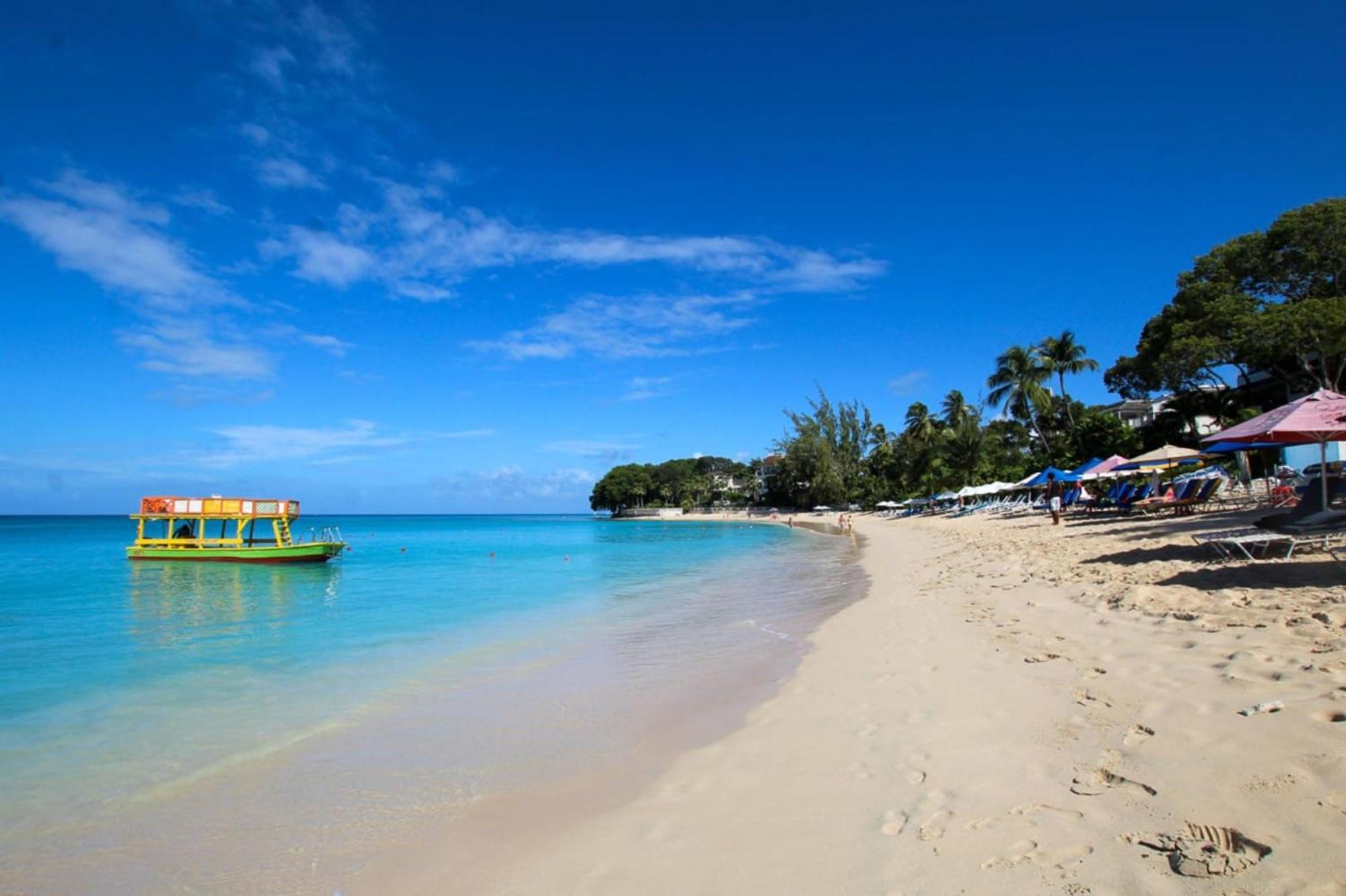 Bora Bora By Blue Sky Luxury Apartment Paynes Bay Стая снимка