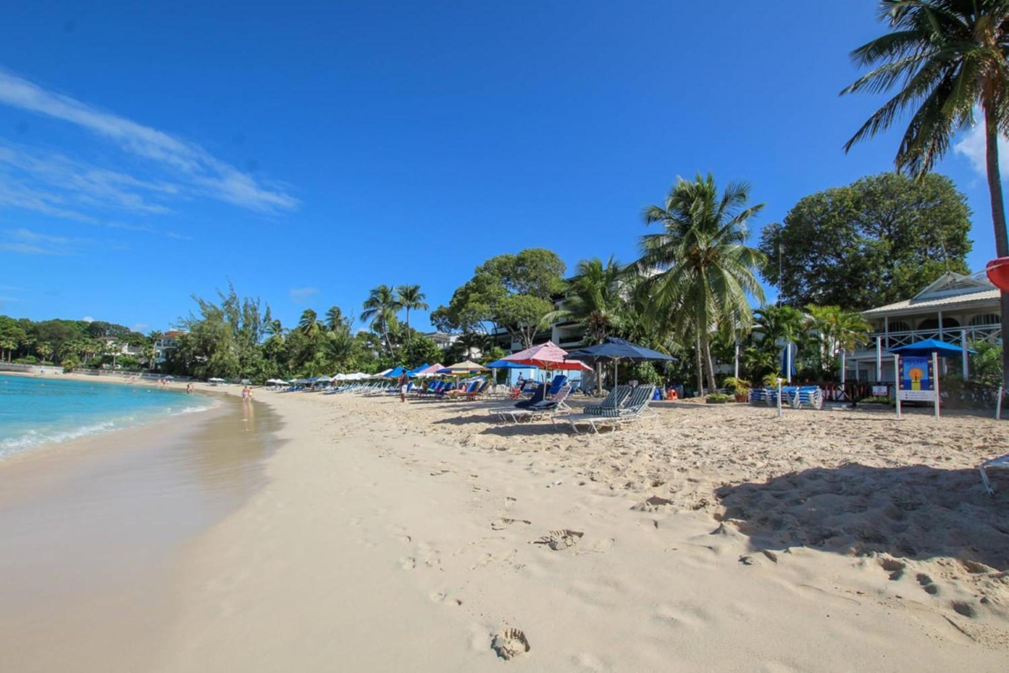 Bora Bora By Blue Sky Luxury Apartment Paynes Bay Стая снимка