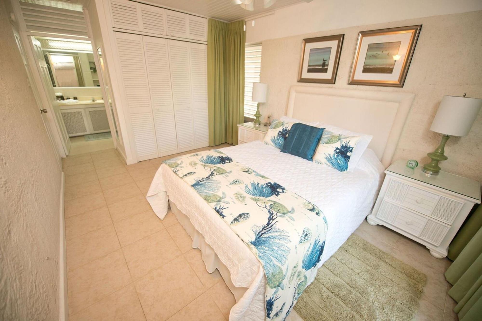 Bora Bora By Blue Sky Luxury Apartment Paynes Bay Стая снимка