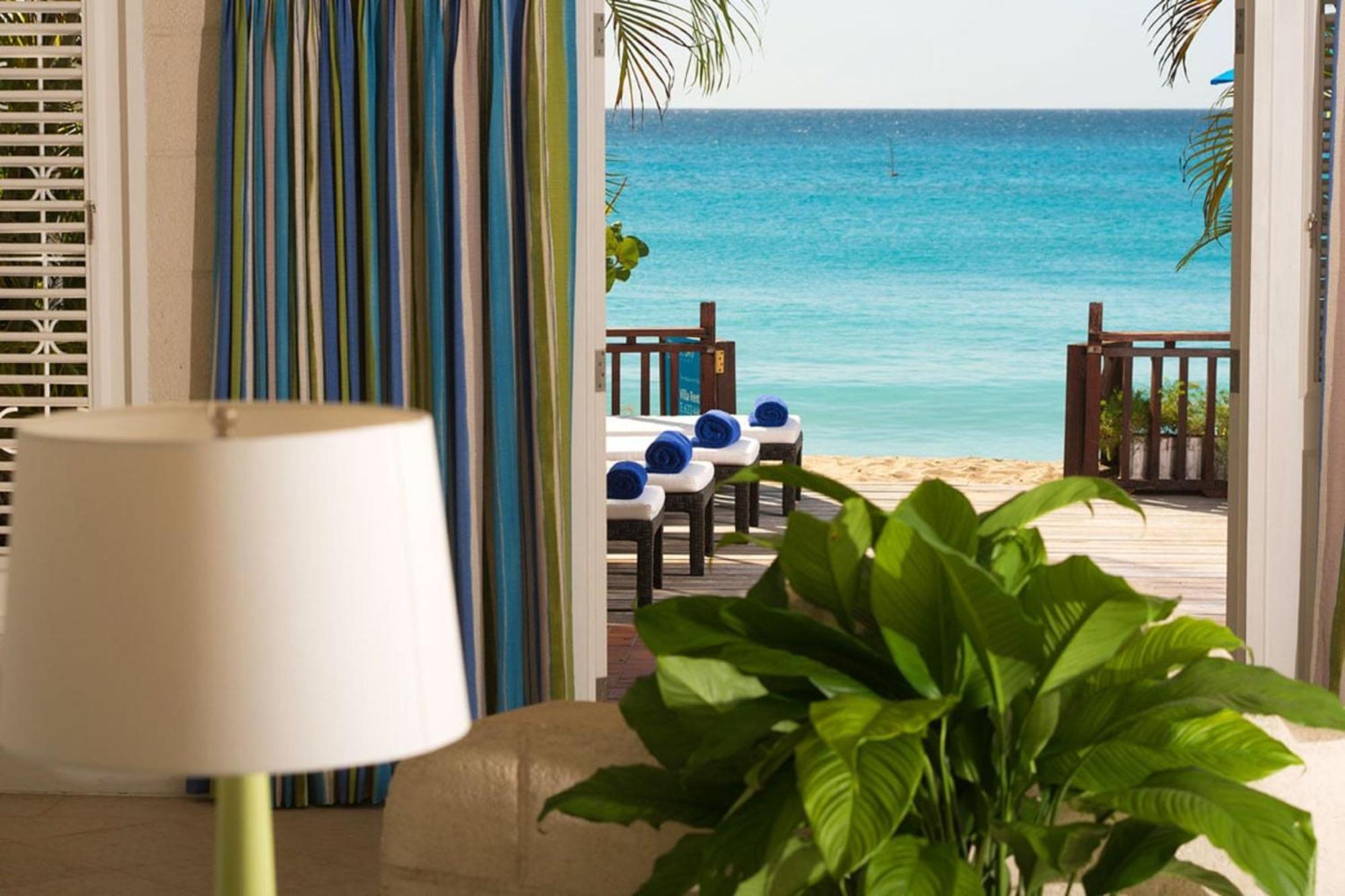 Bora Bora By Blue Sky Luxury Apartment Paynes Bay Стая снимка