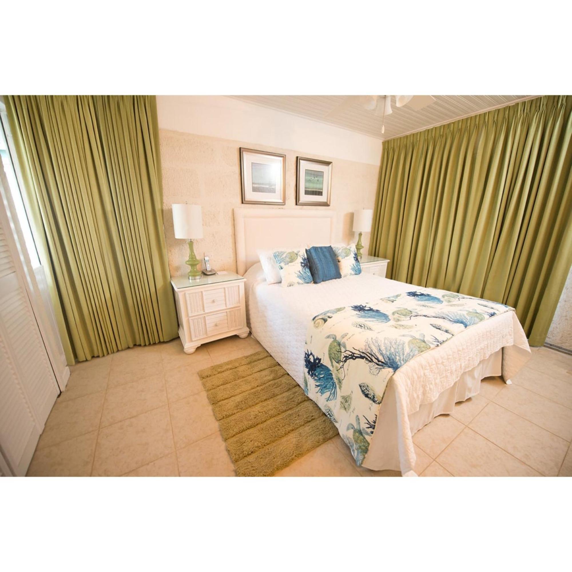 Bora Bora By Blue Sky Luxury Apartment Paynes Bay Стая снимка