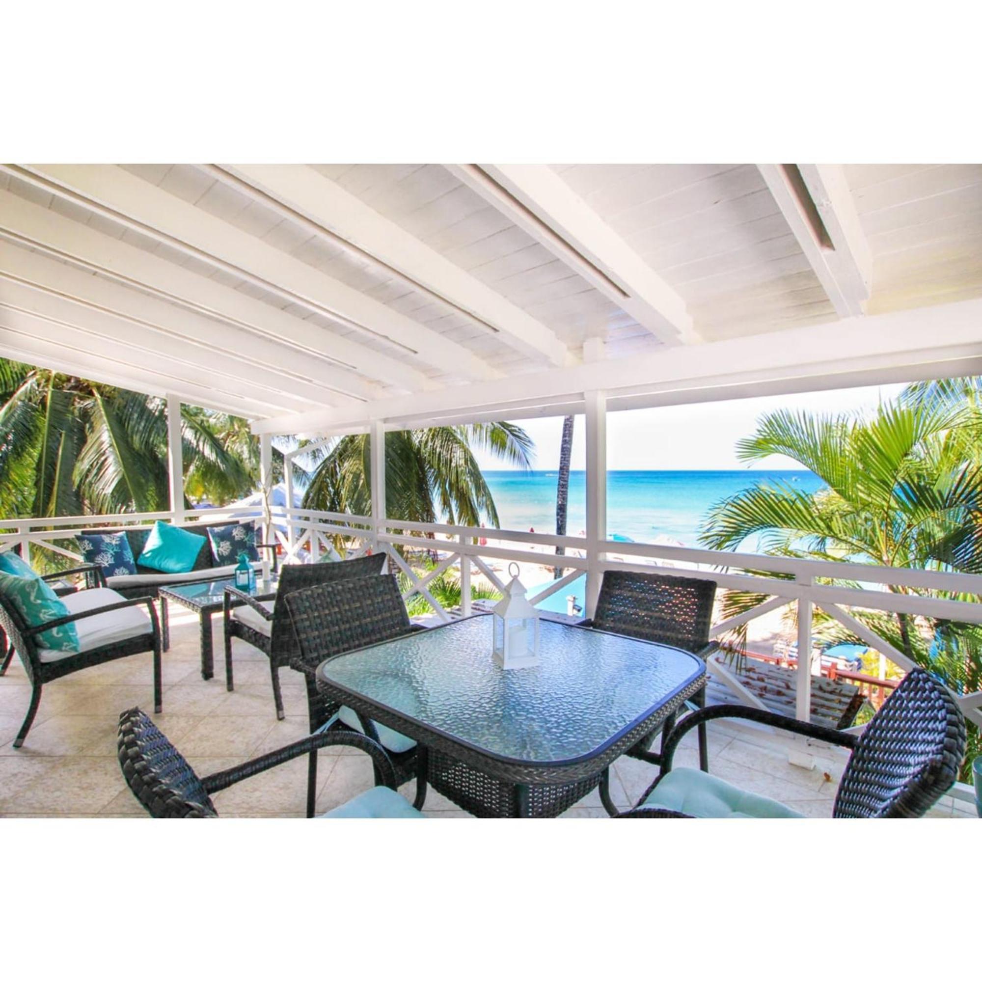 Bora Bora By Blue Sky Luxury Apartment Paynes Bay Стая снимка